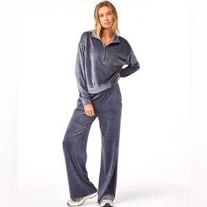 Vuori Haven Velour Lounge Set - Half Zip Top and Wideleg Pants NWT - Size M